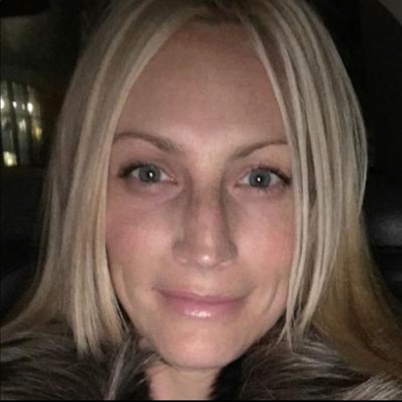 Meet your Posher, R. leah - Picture 1 of 1